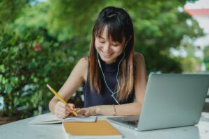 Faire un rapport de stage Master 1 et Master 2 - Rédaction en ligne