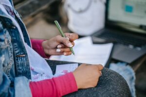 Aide à la traduction d'une thèse en anglais - Traduire sa thèse en anglais avec un expert