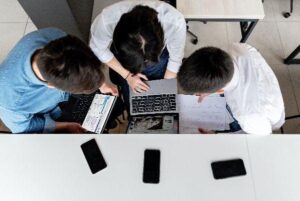Faire un projet de thèse de doctorat en droit